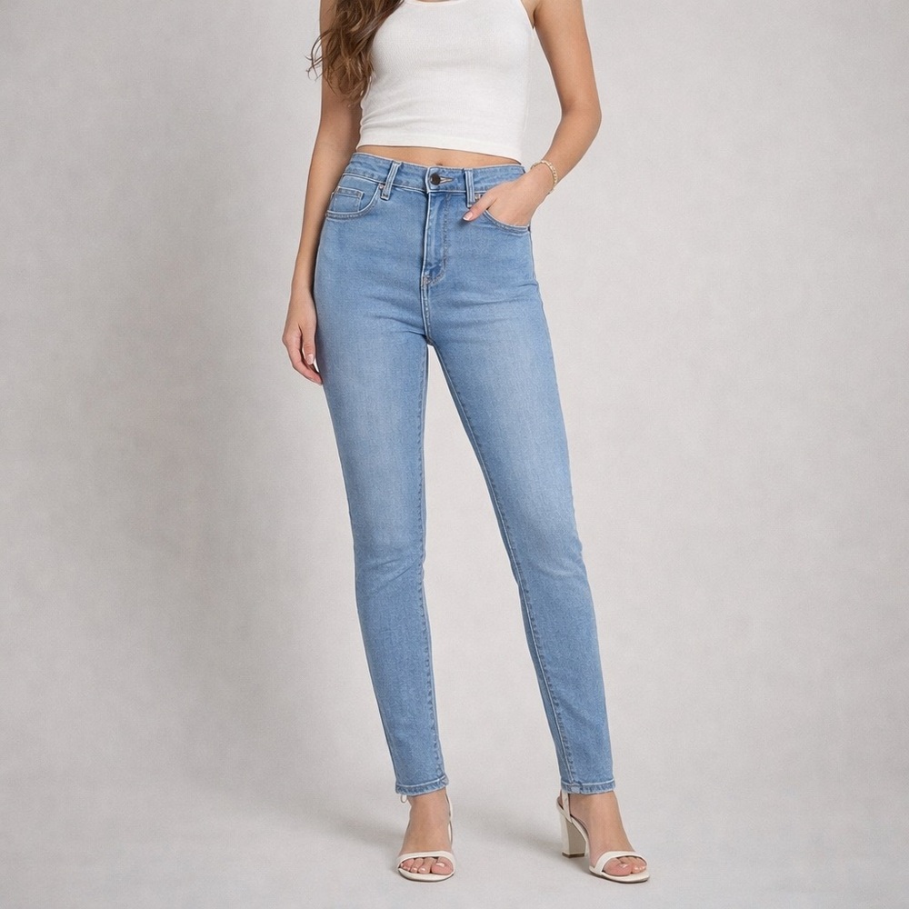 Stylish Light Blue Women's Skinny Jeans